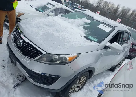 2015 Kia Sportage Lx z USA, uszkodzony, nr VIN KNDPBCAC7F7782297
